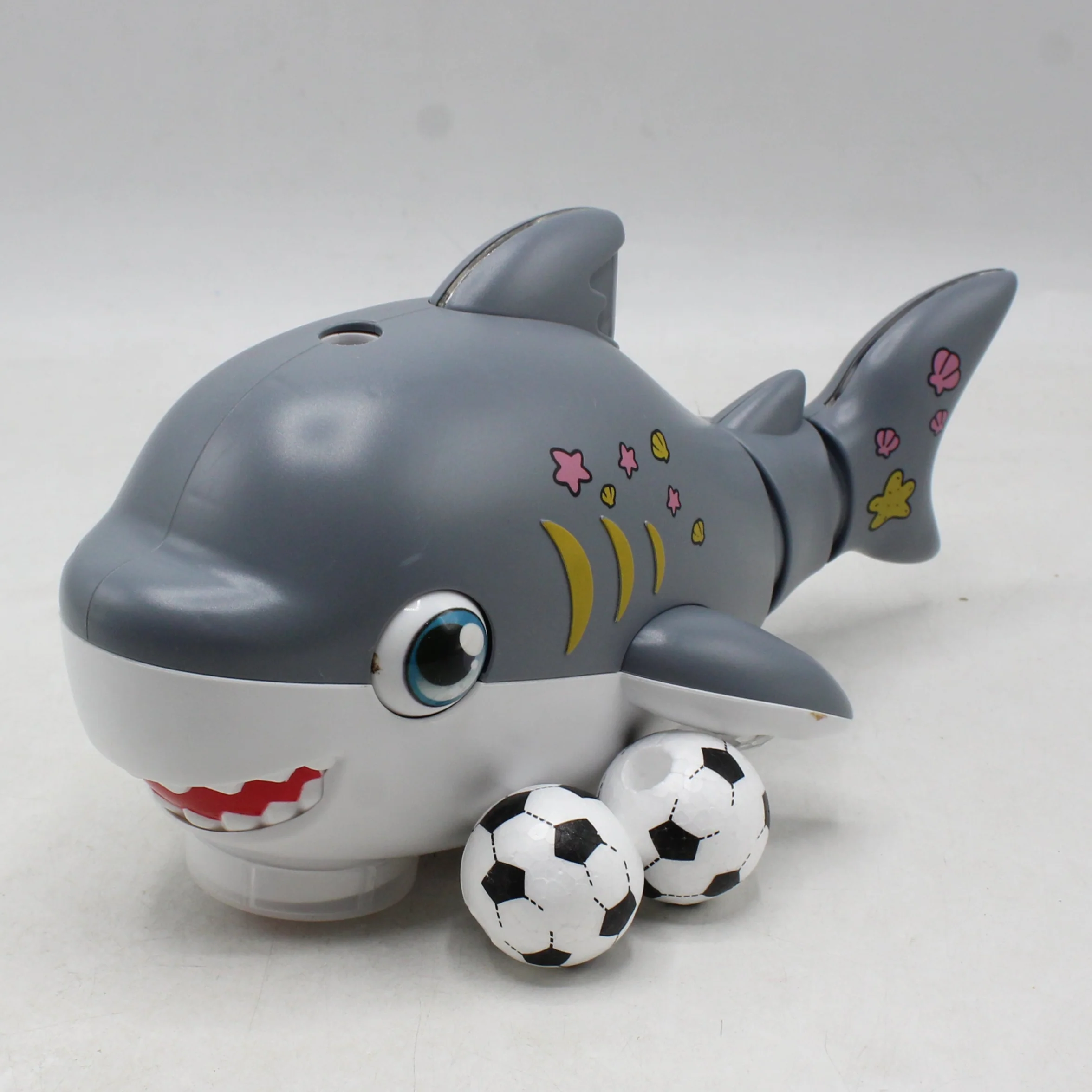 Blowing Ball Concert Shark - Image 6