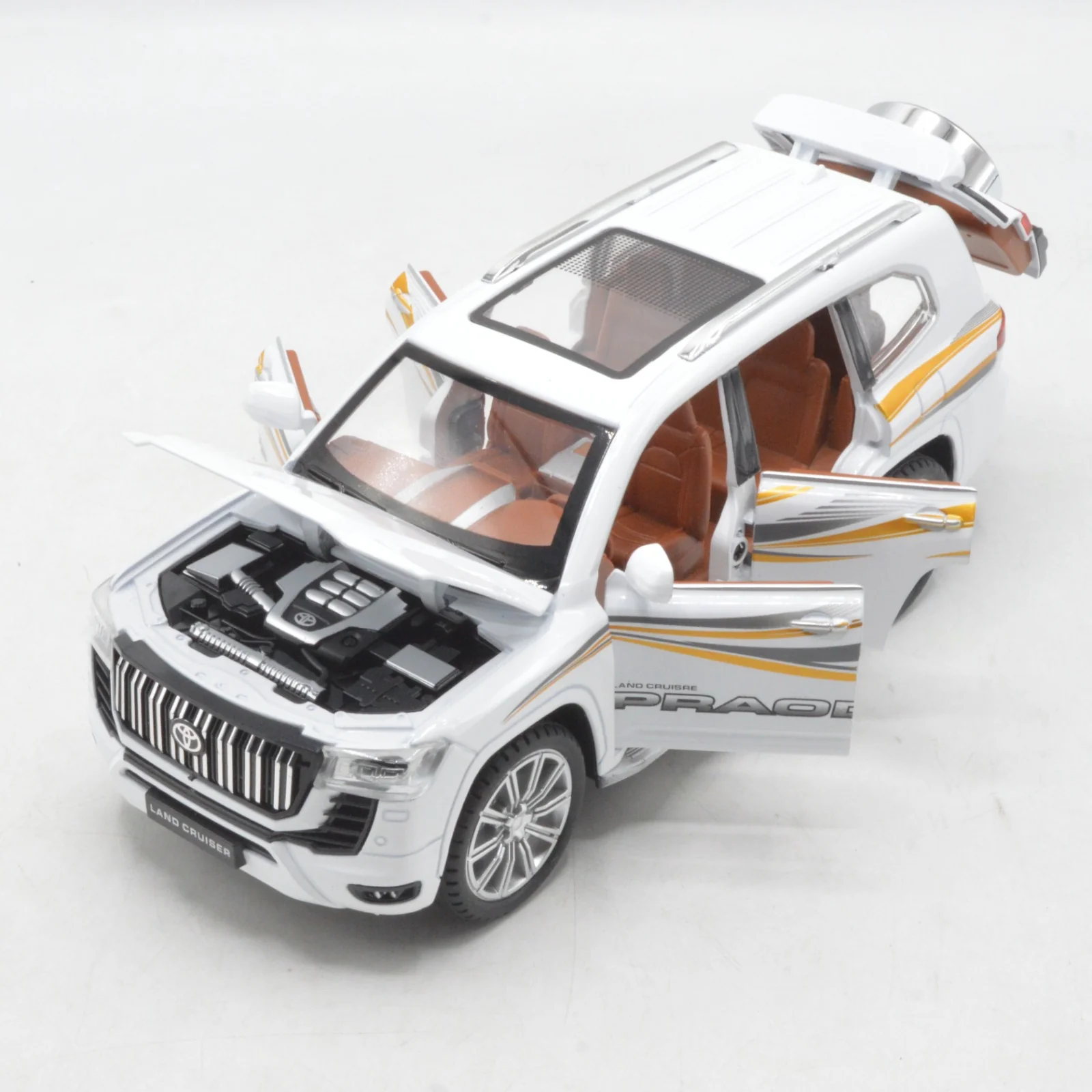 Diecast Land Cruiser Prado Car 1:24 Scale - Image 3