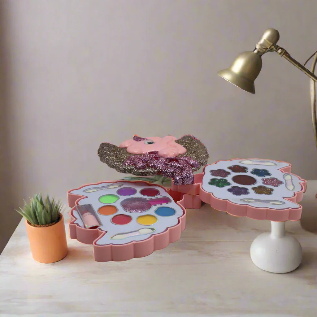 Unicorn Shape Glitter Makeup Kit - Image 3