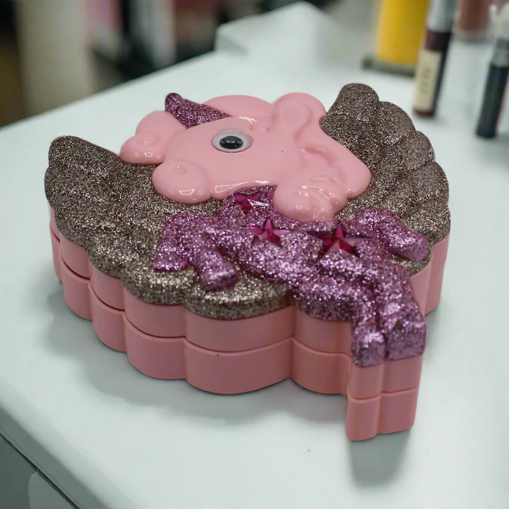 Unicorn Shape Glitter Makeup Kit - Image 7