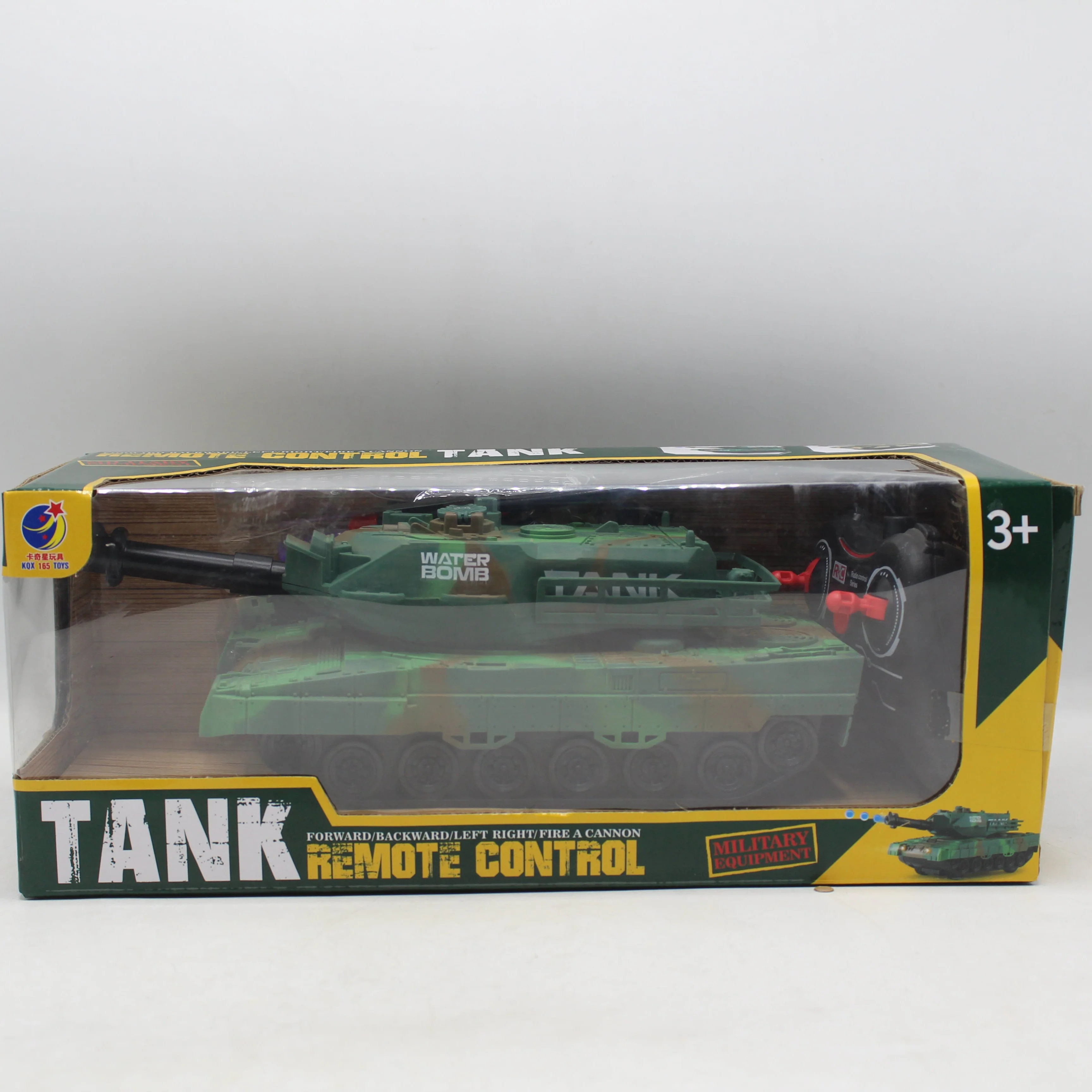 RC ARMY Tank with Light & Sound - Image 3